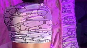 mi colegiala preferida con voz tierna