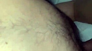 Sexo en la cama con mi perrita