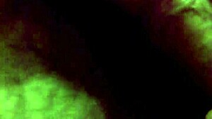 amanda shows her huge big tits