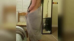 towel strip tease show