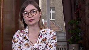 Ersties - 29-year-old Emily plays with her favorite toys