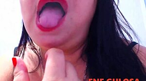 Big ass amateur invites you to cum with her in cuckold recordings