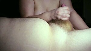 Amateur Big Tits Milf Handjob To Tinder Date