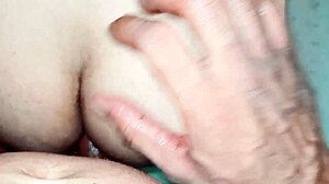 desi indian babe gets her tight gand pounded hard tonight