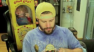 Step sister surprises in bathroom for intense creampie action!