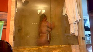 Mistress Danie enjoys a relaxing shower