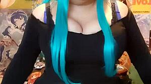 Soy una conejita traviesa que quiere anal y cumshot.