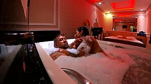 morena acordou com vontade de dar o cu na agua mr matusalem natzinha morena