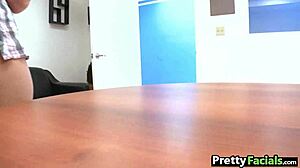 Lizzie Tucker receives cum on face in amateur facial