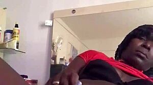 I enjoyed a quick squirt session with ebony beauty Kuukiepie