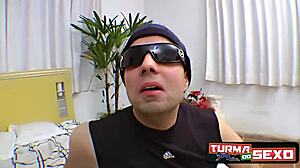 seleni niece offers her delicious ass for anal with the new turmete