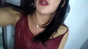 Bianca Naldy wants dick inside the bus to SP