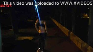 i flash my beautiful ass in the public park, feeling so sexy and exposed