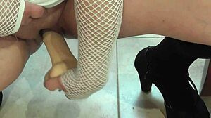 lesbian corrida a chorros de la tetona happening right here