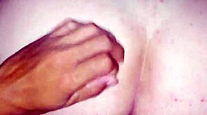 i went to help my wife shave... and ended up fucking her