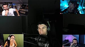 Joycgee and Fancy in webcam chat 3