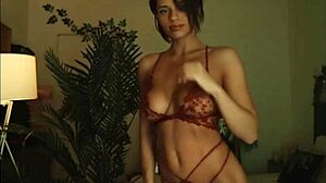 Oiled perfect body webcam show