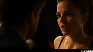 Elena Anaya and Allison McKenzie in Swung Scene