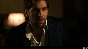 Elena Anaya and Allison McKenzie in Swung Scene