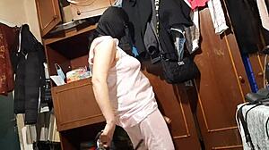 Crazy Jerk Off Brings Multiple Orgasms!