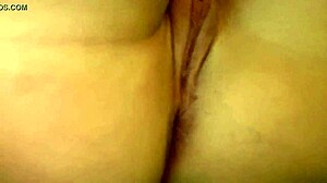 Is Gina Gerson's gym session as sexy as her webcam?