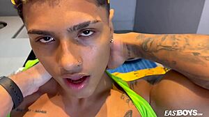 Tattooed Twink Thiago Kurly in Exclusive Handjob Casting
