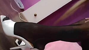 sexy feet in the stockings