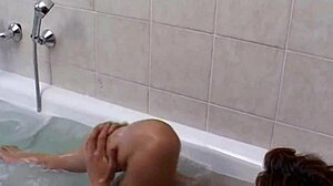 my partner isn't satisfied, so i let my married friend suck my penis, feeling the emotions.