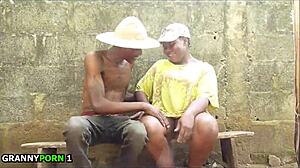 want to see this ebony quickie in the garden?