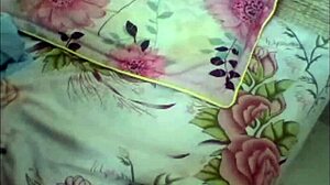 Beautiful Linh's webcam chat turns into sexy session.