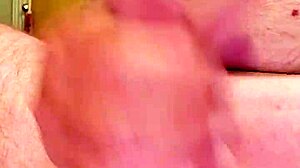 Watch this cumshot vid