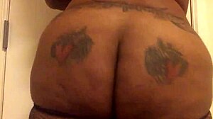 i be shaking my big ebony ass in the house with no fucks