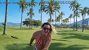 Lisa Aranha Biquini na Praia, Muito Gostosa