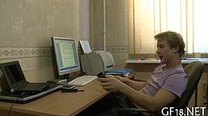 I watch this mature guy stare as teen sucks his cum in homemade sex tape.