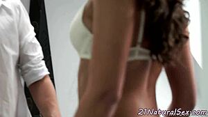 glamcore babe gets fucked then poses in 69