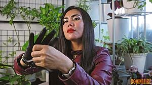 leather gloves and fetish sounds in this asmr session