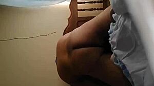 Culona Rica Teases with Stunning Natural Curves