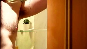 What happens when I spy on my partner with a stranger in the shower? Magic Javi, Koldo Goran, Hung Valencia, Sebas Silver