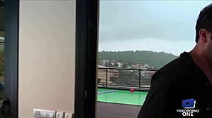 Une Blonde Et Une Brune Pour Une Orgie Hard Et Sexy