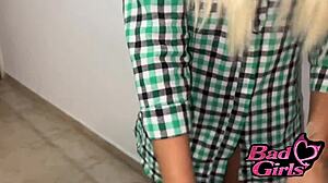 Big ass blonde niece bends over for doggystyle fuck before stepparents arrive