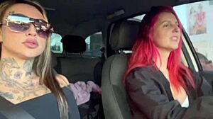 surtada na carona com a pernocas big natural tits