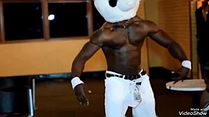 Are male strippers really not gay? Watch this milf with big ass masturbate to big black cock