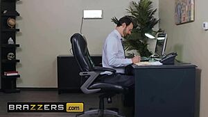 Jayden Cole and Molly Stewart intensely lick pussy in hospital roleplay