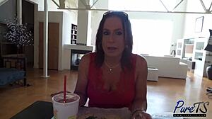 I'm Lexxxis Canyon sharing my behind-the-scenes interview.