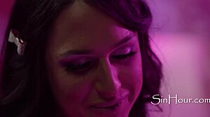 tea khloe kay performs blowjob and lick