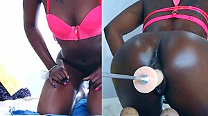 Ebony Cam Girl Squirts With Toys