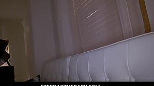 Stepdadtherapy - Sweety Jessica Jones loves stepfather's attention!