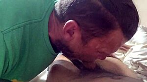 Chatting with a new friend from Grindr leads to casual meetup