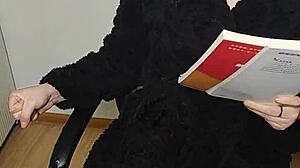 Asian Slut Trained With Toys In BDSM Session, Juices Flowing Into White Cream, Pussy Fucking So Satisfying