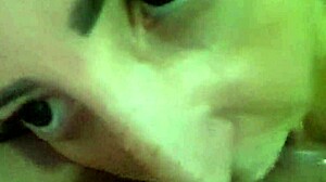 Boquete Molhado Da Esposa Com Porra No Peitinho Ao Final